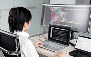 温县 ,php声明和调用变量的符号是什么？